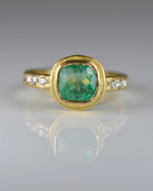 Columbian Muzo emerald and Canadian diamond ring handcrafted by Lori Francescutti in 18k solid gold