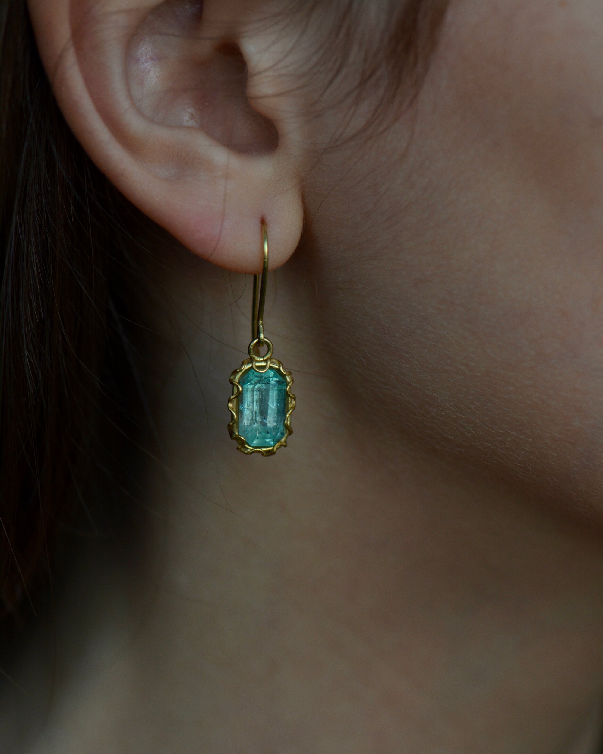 Emerald Squiggle Drop Earrings