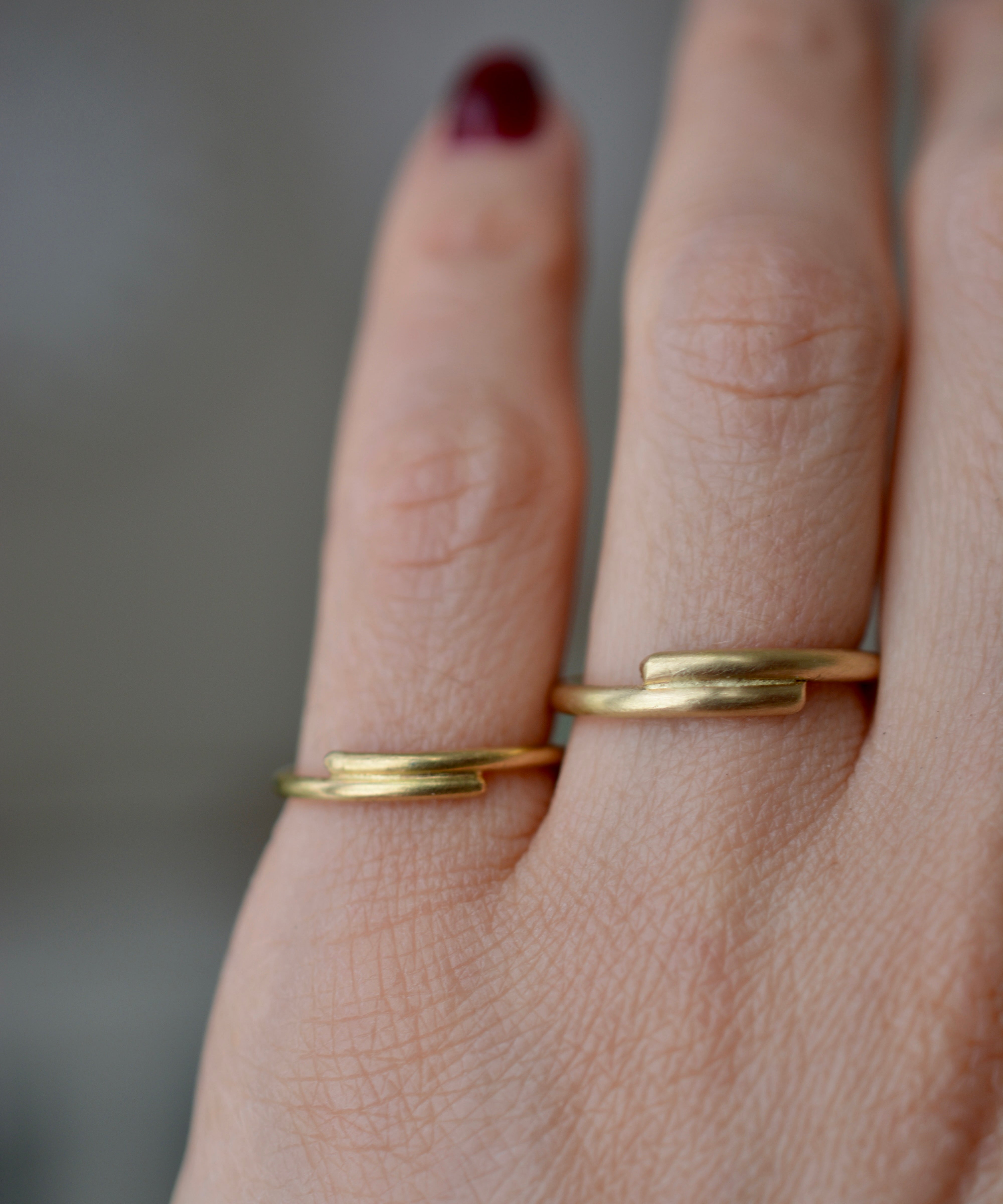 Vine Ring 18k Solid Gold
