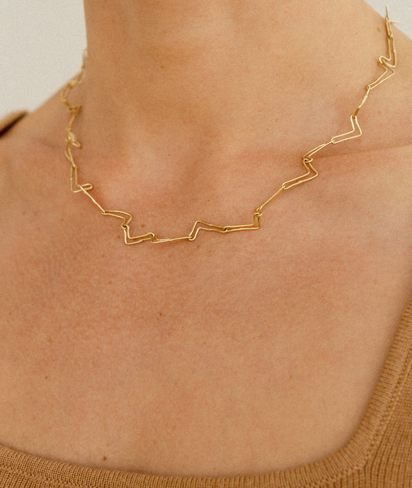 Gold 'L' Chain Necklace