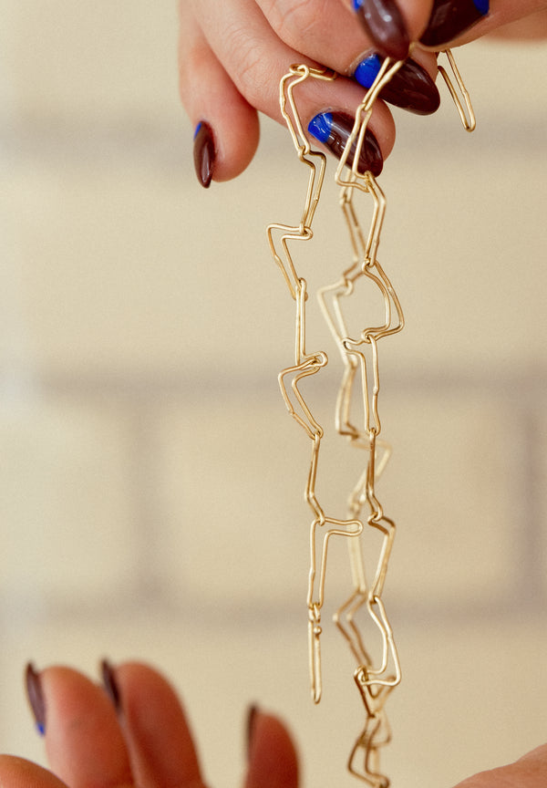 Gold 'L' Chain Necklace