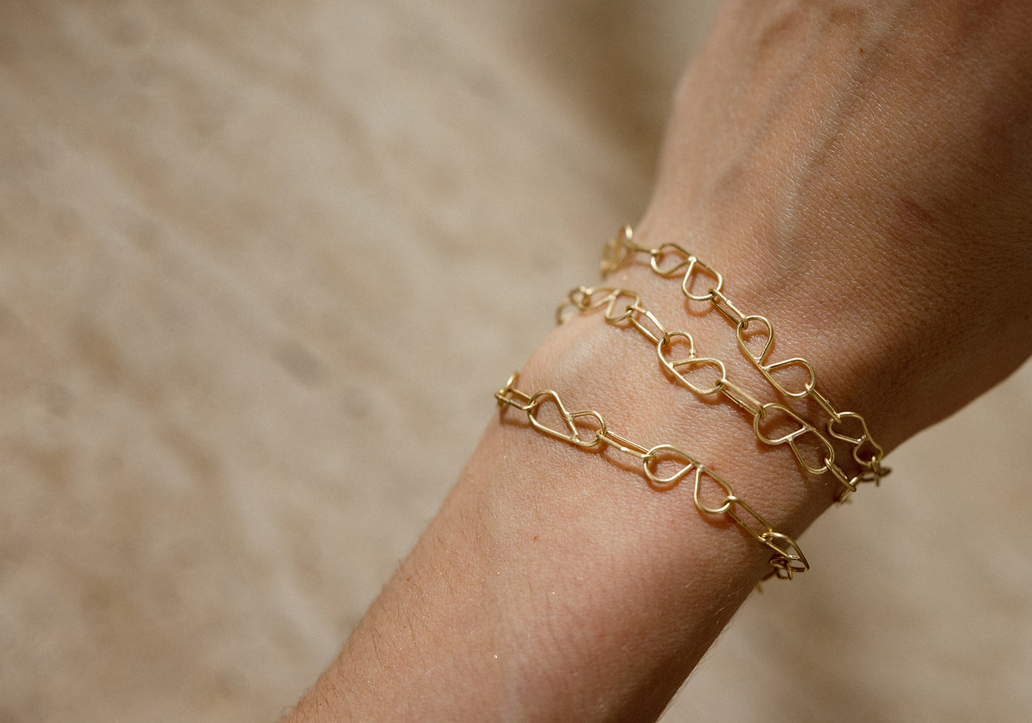 Gold Mini 'B' Chain Bracelet