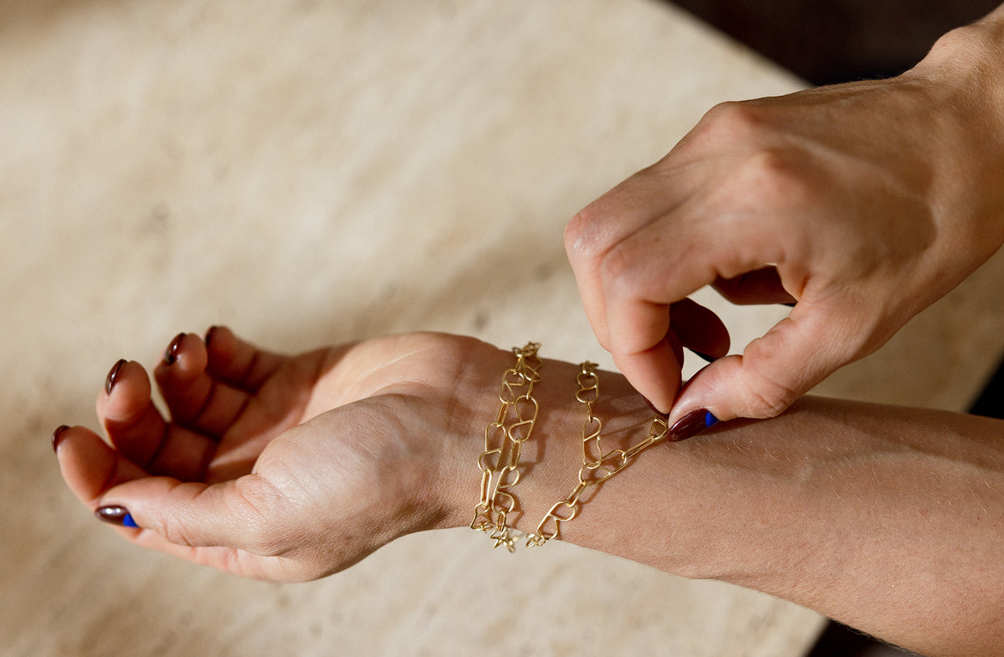 Gold Mini 'B' Chain Bracelet